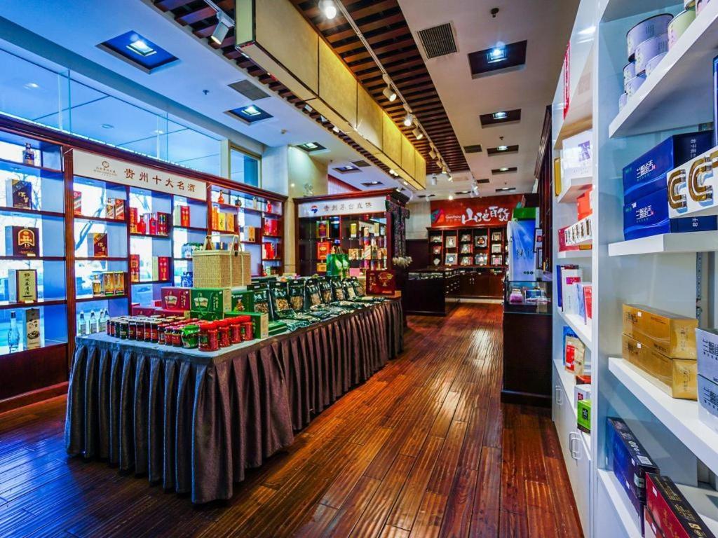 Beijing Guizhou Hotel Экстерьер фото