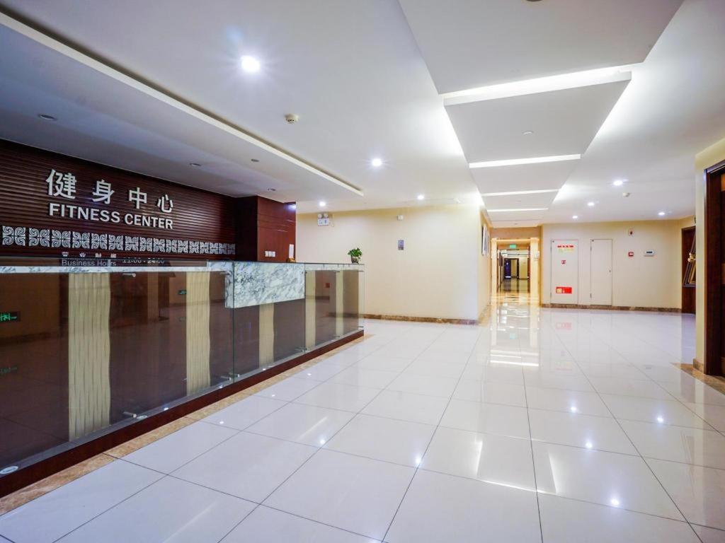 Beijing Guizhou Hotel Экстерьер фото